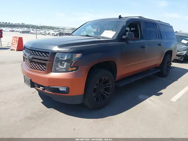 1GNSKHKC8JR154923 2018 CHEVROLET SUBURBAN - Image 2