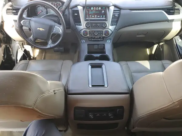 1GNSKHKC8JR167669 2018 CHEVROLET SUBURBAN - Image 8