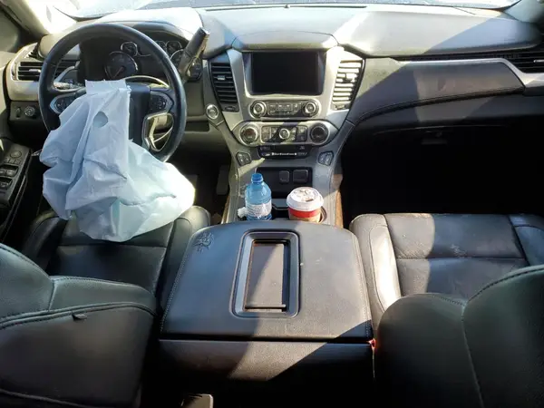 1GNSKHKC8JR175576 2018 CHEVROLET SUBURBAN - Image 8