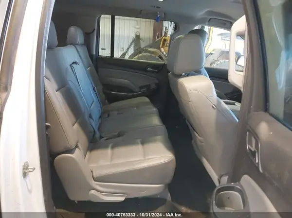 1GNSKHKC8JR211976 2018 CHEVROLET SUBURBAN - Image 8