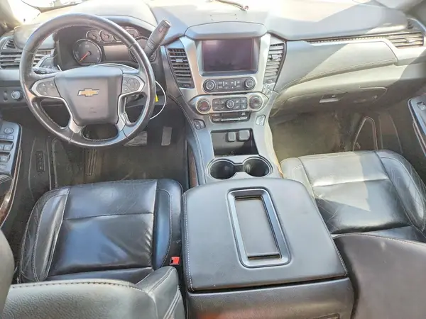 1GNSKHKC8JR236330 2018 CHEVROLET SUBURBAN - Image 8