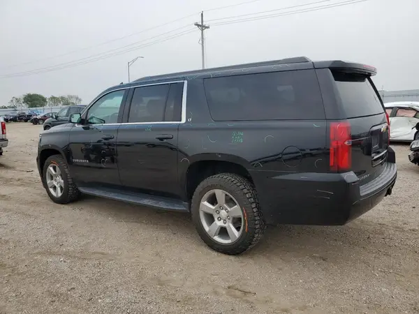 1GNSKHKC8JR319532 2018 CHEVROLET SUBURBAN - Image 2