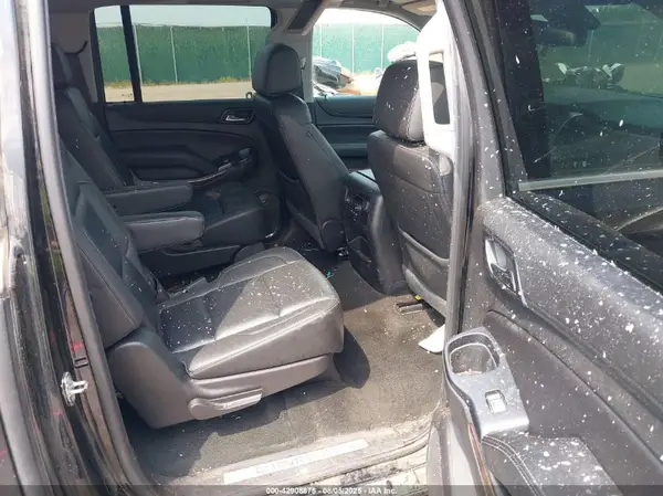 1GNSKHKC8JR357889 2018 CHEVROLET SUBURBAN - Image 8