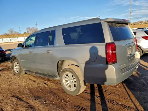 1GNSKHKC8JR365815 2018 CHEVROLET SUBURBAN - Image 2
