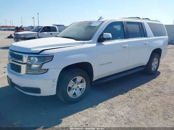 1GNSKHKC8JR379617 2018 CHEVROLET SUBURBAN - Image 2