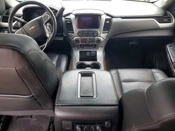 1GNSKHKC8KR127142 2019 CHEVROLET SUBURBAN - Image 8