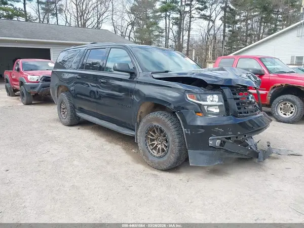 1GNSKHKC8KR144667 2019 CHEVROLET SUBURBAN - Image 1