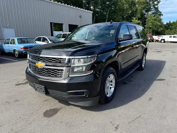 1GNSKHKC8KR164224 2019 CHEVROLET SUBURBAN - Image 1
