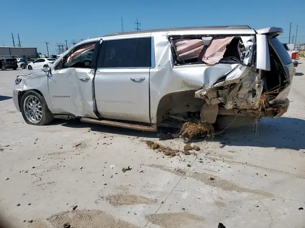 1GNSKHKC8KR202552 2019 CHEVROLET SUBURBAN - Image 2