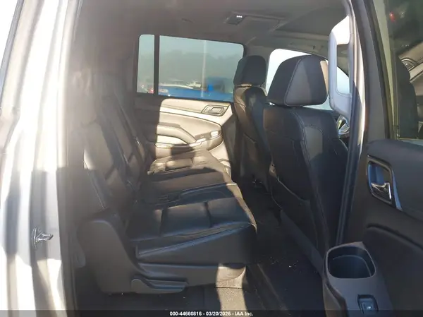1GNSKHKC8KR279003 2019 CHEVROLET SUBURBAN - Image 8