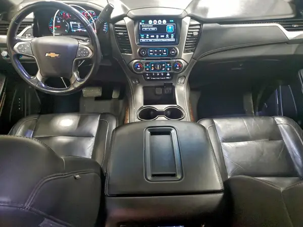 1GNSKHKC8KR313022 2019 CHEVROLET SUBURBAN - Image 8