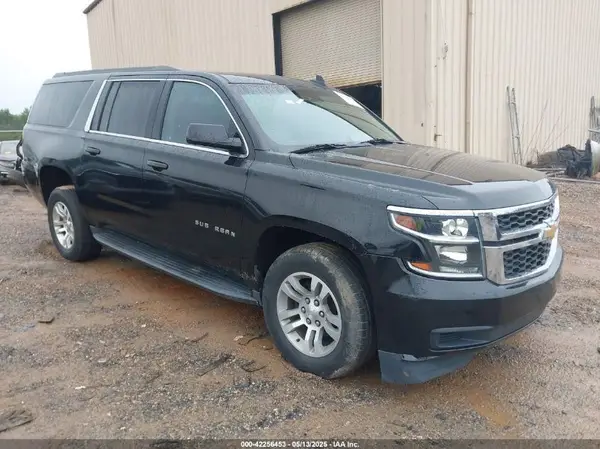1GNSKHKC8KR332167 2019 CHEVROLET SUBURBAN - Image 1