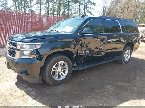 1GNSKHKC8KR363547 2019 CHEVROLET SUBURBAN - Image 2