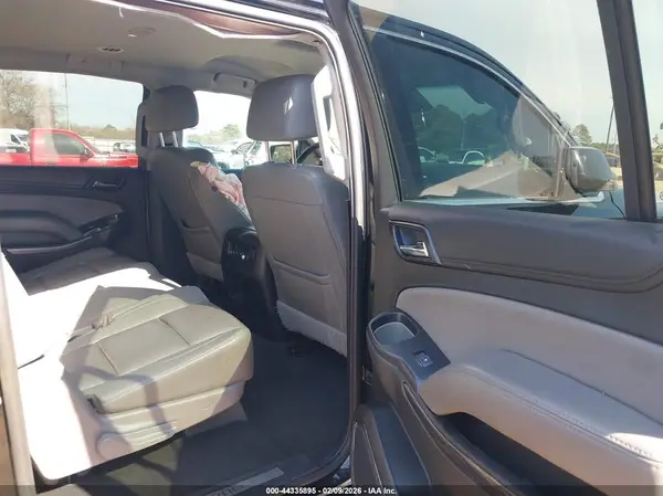 1GNSKHKC8KR363547 2019 CHEVROLET SUBURBAN - Image 8