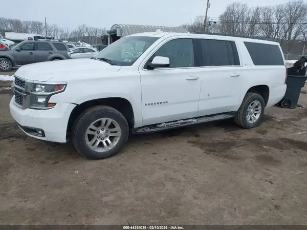 1GNSKHKC8LR127286 2020 CHEVROLET SUBURBAN - Image 2