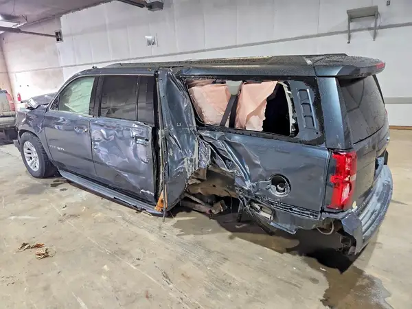 1GNSKHKC8LR152950 2020 CHEVROLET SUBURBAN - Image 2