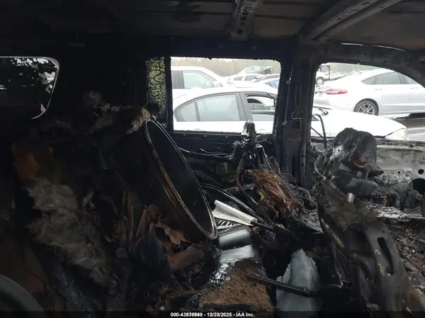 1GNSKHKC8LR236797 2020 CHEVROLET SUBURBAN - Image 8