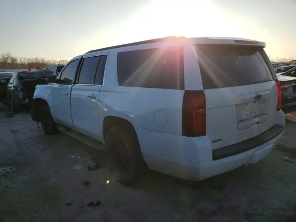 1GNSKHKC9GR110017 2016 CHEVROLET SUBURBAN - Image 2