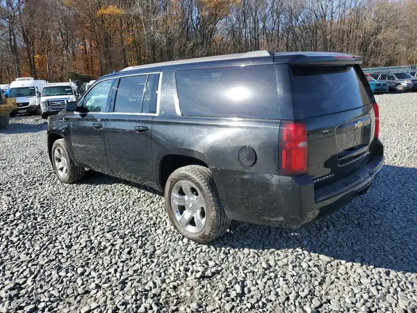 1GNSKHKC9GR184702 2016 CHEVROLET SUBURBAN - Image 2