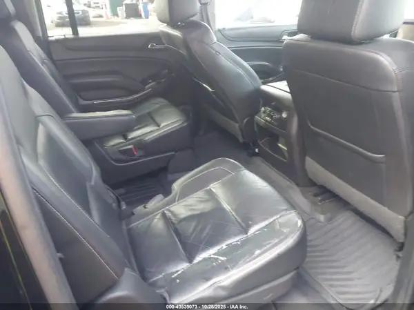 1GNSKHKC9GR245353 2016 CHEVROLET SUBURBAN - Image 8
