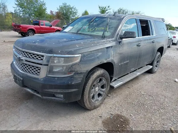 1GNSKHKC9GR344304 2016 CHEVROLET SUBURBAN - Image 2