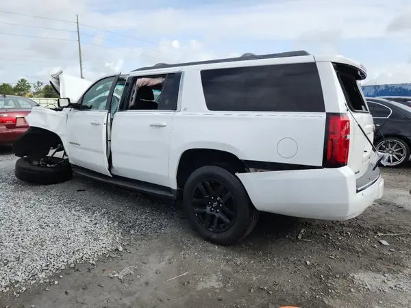 1GNSKHKC9GR383636 2016 CHEVROLET SUBURBAN - Image 2