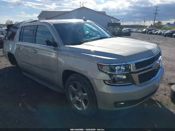 1GNSKHKC9GR455824 2016 CHEVROLET SUBURBAN - Image 1