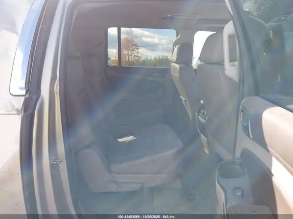 1GNSKHKC9GR455824 2016 CHEVROLET SUBURBAN - Image 8