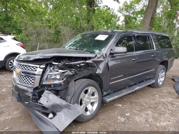 1GNSKHKC9HR140944 2017 CHEVROLET SUBURBAN - Image 2