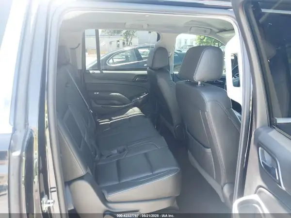 1GNSKHKC9HR234340 2017 CHEVROLET SUBURBAN - Image 8