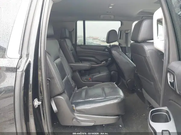 1GNSKHKC9JR140867 2018 CHEVROLET SUBURBAN - Image 8