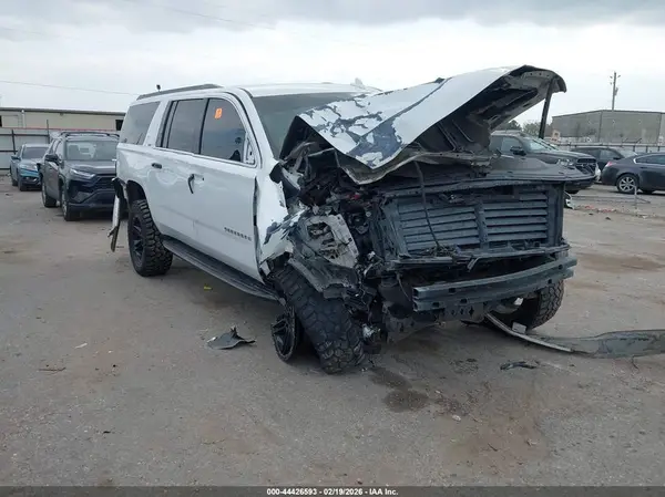 1GNSKHKC9JR160715 2018 CHEVROLET SUBURBAN - Image 1
