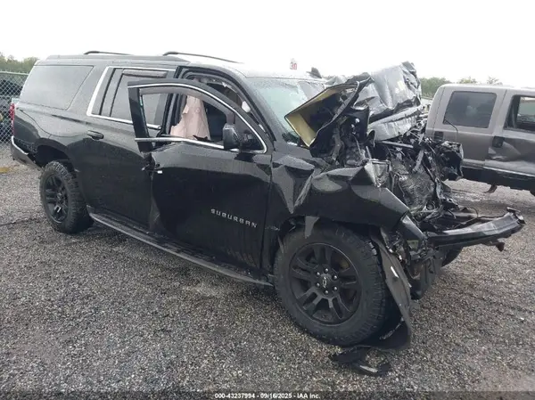 1GNSKHKC9JR395793 2018 CHEVROLET SUBURBAN - Image 1