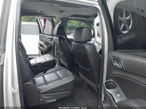 1GNSKHKC9JR399374 2018 CHEVROLET SUBURBAN - Image 8