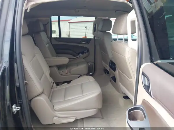 1GNSKHKC9KR100922 2019 CHEVROLET SUBURBAN - Image 8