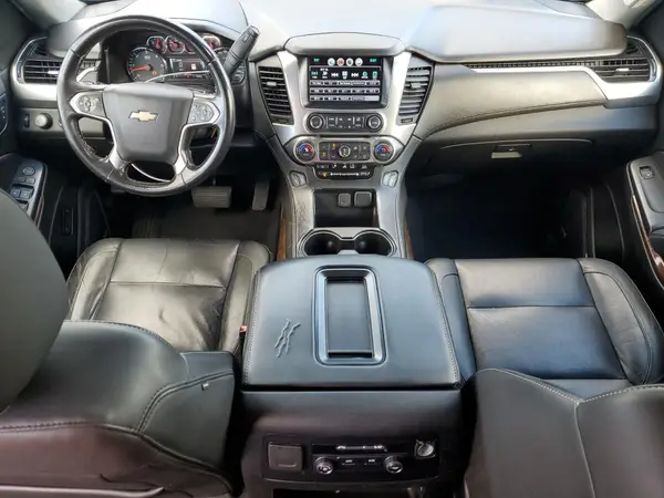 1GNSKHKC9KR189049 2019 CHEVROLET SUBURBAN - Image 8