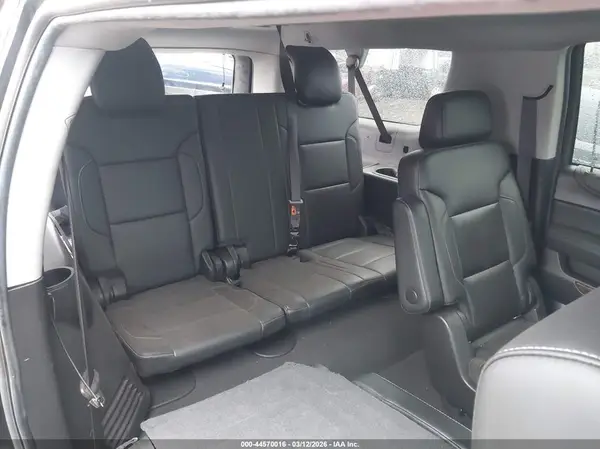 1GNSKHKC9KR283769 2019 CHEVROLET SUBURBAN - Image 8