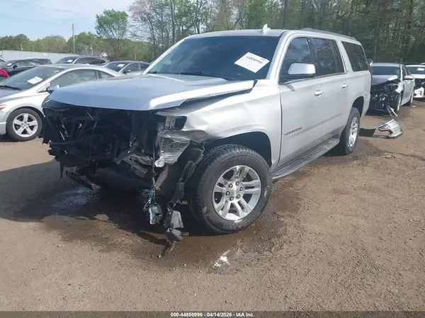 1GNSKHKC9KR284307 2019 CHEVROLET SUBURBAN - Image 2