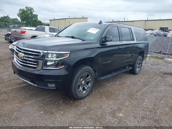 1GNSKHKC9KR284789 2019 CHEVROLET SUBURBAN - Image 2