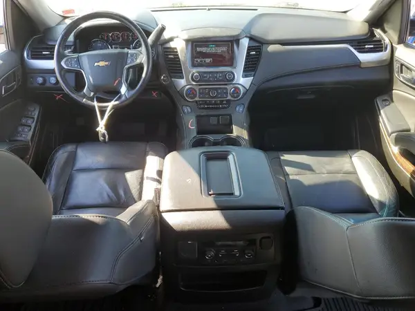 1GNSKHKC9KR360687 2019 CHEVROLET SUBURBAN - Image 8