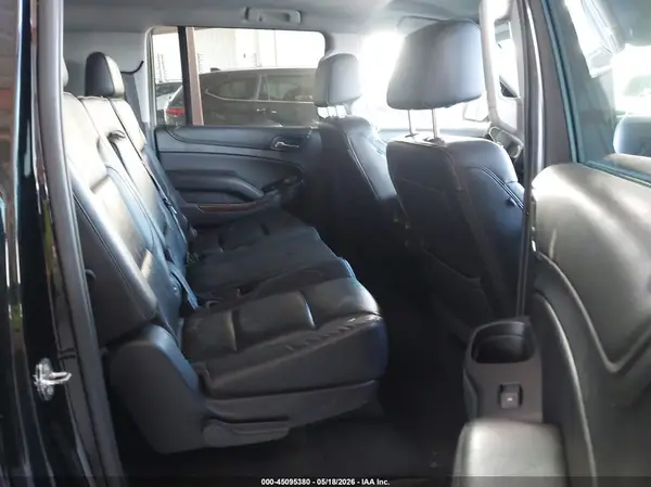 1GNSKHKC9KR399392 2019 CHEVROLET SUBURBAN - Image 8