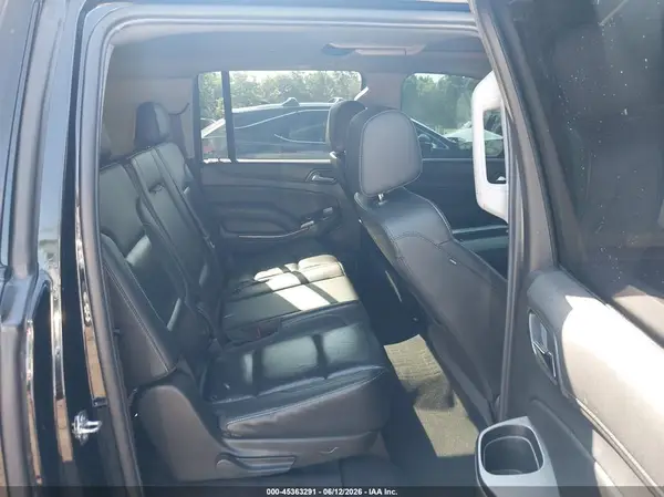 1GNSKHKC9KR405577 2019 CHEVROLET SUBURBAN - Image 8