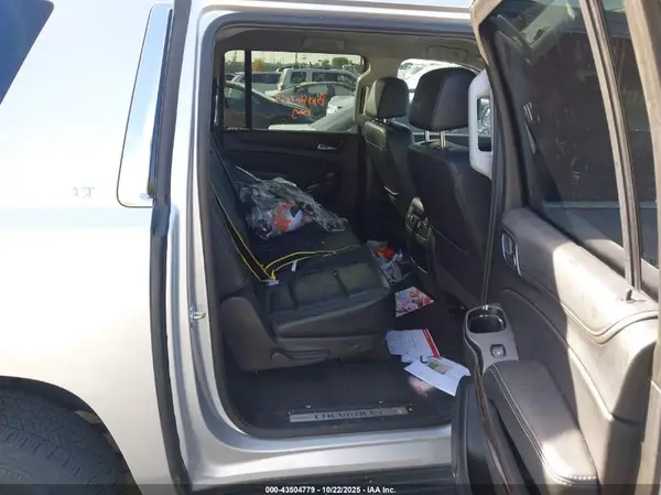 1GNSKHKC9KR406499 2019 CHEVROLET SUBURBAN - Image 8