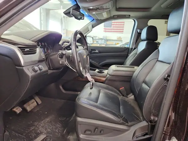2020 CHEVROLET SUBURBAN auction photo 7