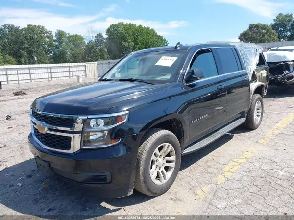 1GNSKHKC9LR235609 2020 CHEVROLET SUBURBAN - Image 2