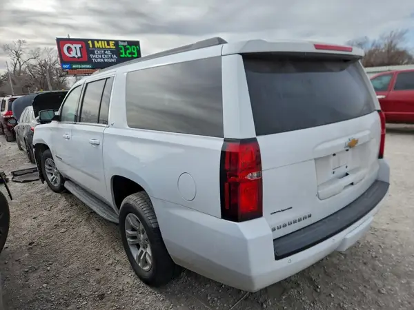 1GNSKHKC9LR250837 2020 CHEVROLET SUBURBAN - Image 2