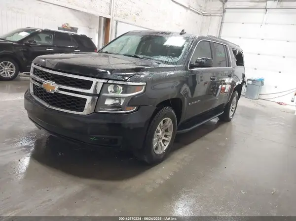 1GNSKHKC9LR279237 2020 CHEVROLET SUBURBAN - Image 2