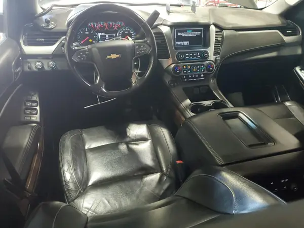 1GNSKHKC9LR284860 2020 CHEVROLET SUBURBAN - Image 8