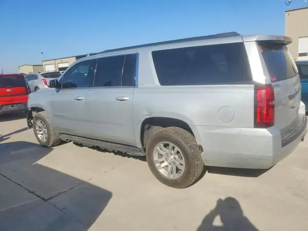 1GNSKHKCXGR344263 2016 CHEVROLET SUBURBAN - Image 2
