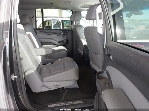 1GNSKHKCXGR353559 2016 CHEVROLET SUBURBAN - Image 8